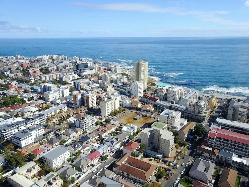 Sweet Lemon Boutique Bed & Breakfast Cape Town Exterior photo