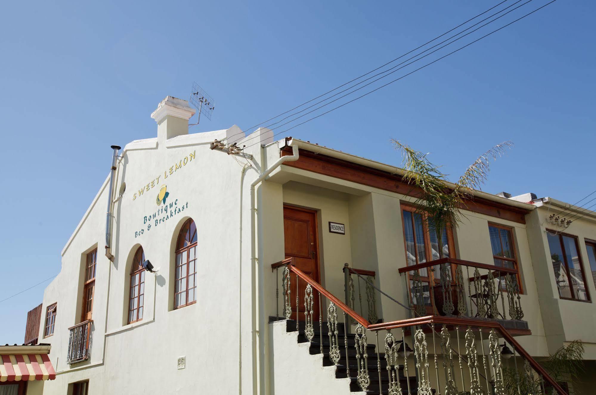 Sweet Lemon Boutique Bed & Breakfast Cape Town Exterior photo
