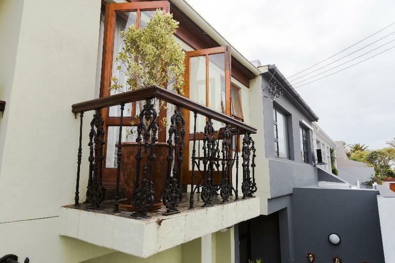 Sweet Lemon Boutique Bed & Breakfast Cape Town Exterior photo
